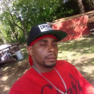 Meet your Posher, Derell